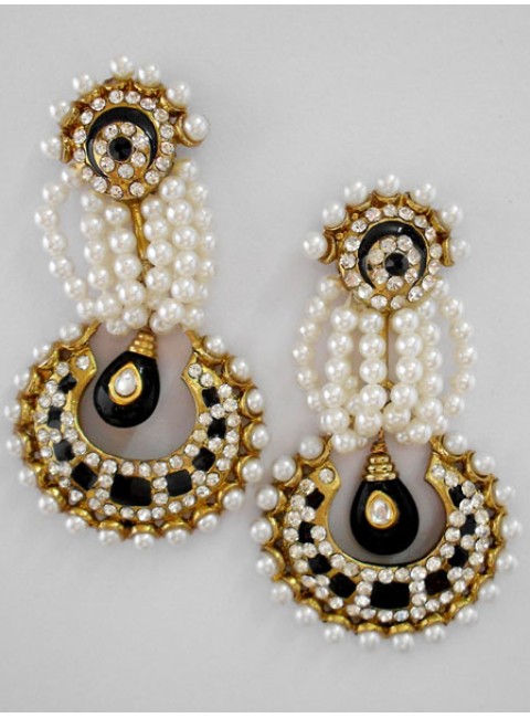 Stone Studded Earring